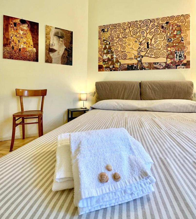 Hostdomus - Casa Corallo Alassio Extérieur photo